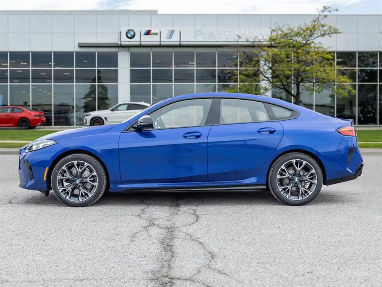 BMW 2 Series - Image 4