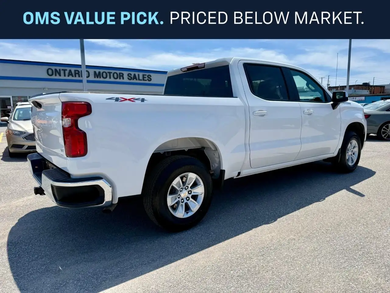 Chevrolet Silverado 1500 - Image 6