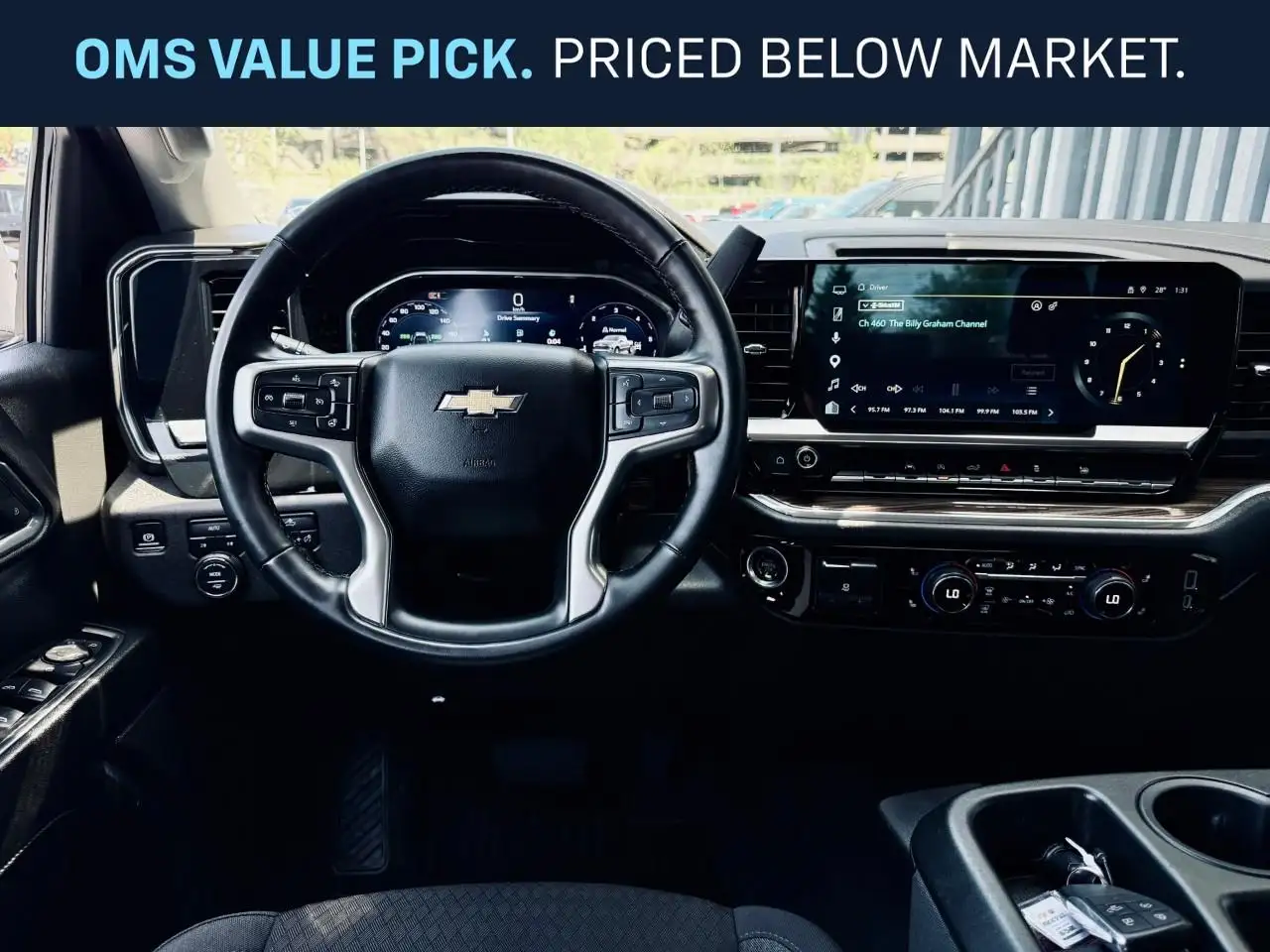 Chevrolet Silverado 1500 - Image 28