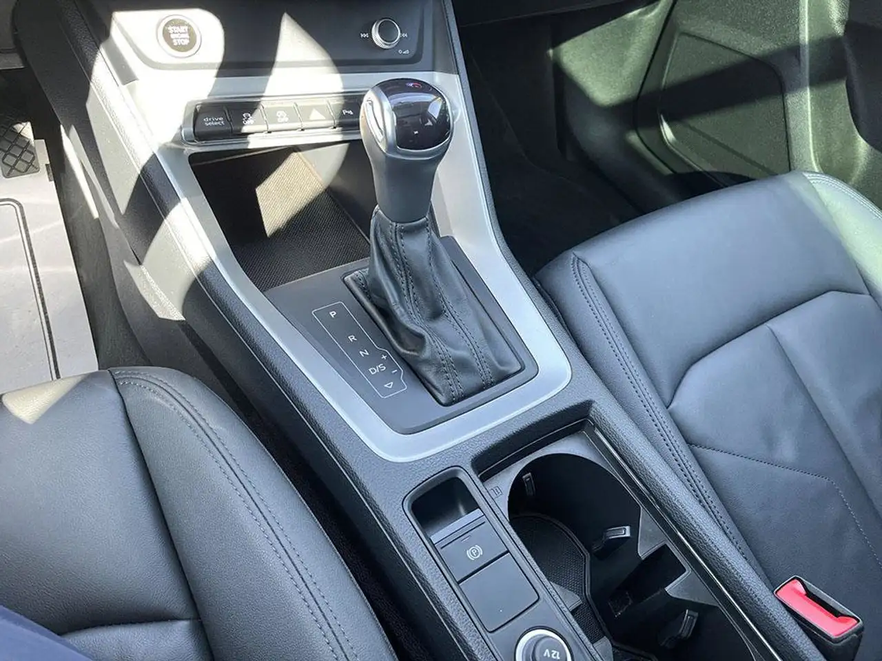 Audi Q3 - Image 21