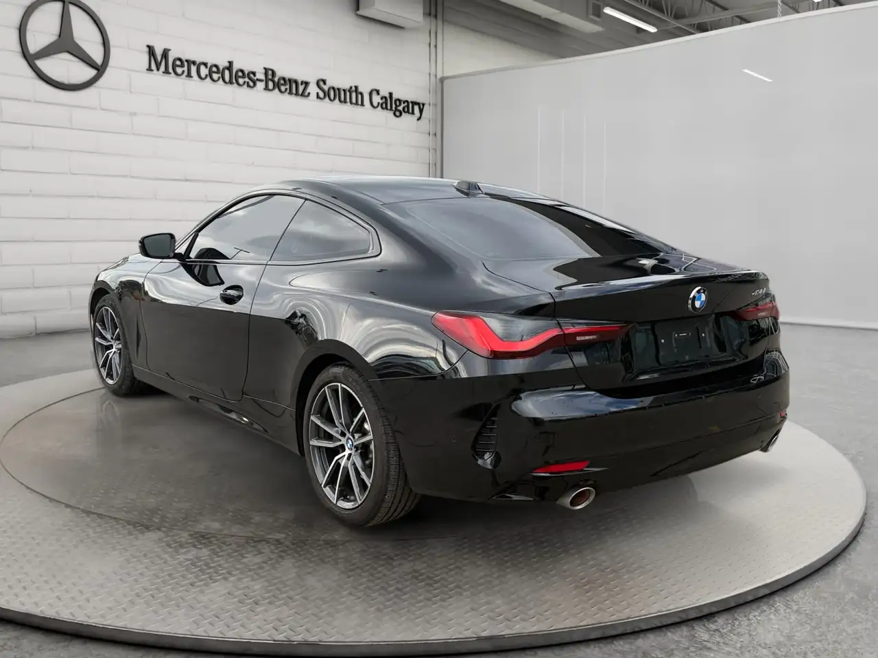 BMW 4 Series - Image 7