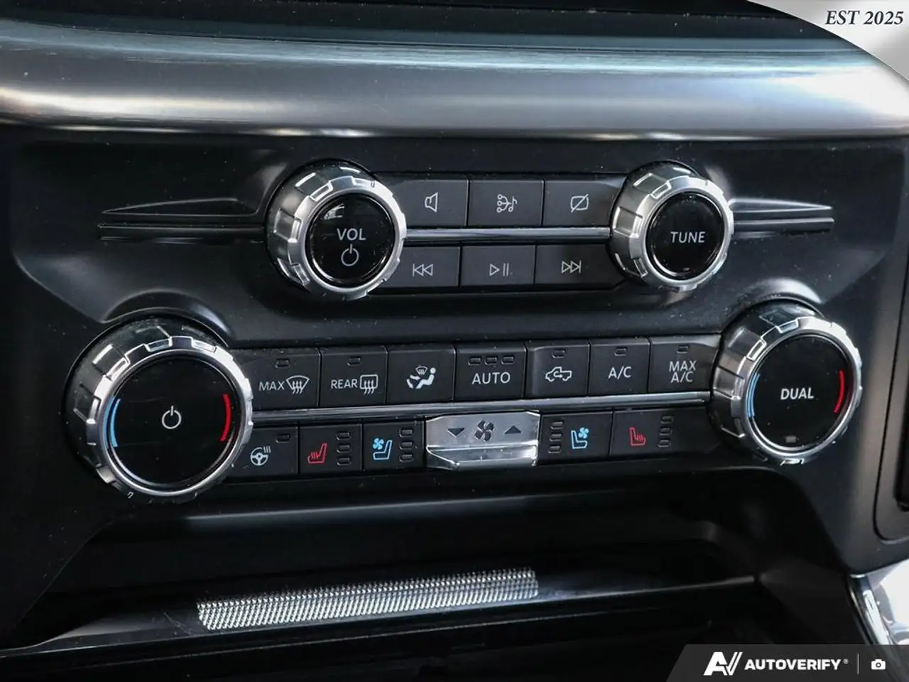 Ford F-150 - Image 21