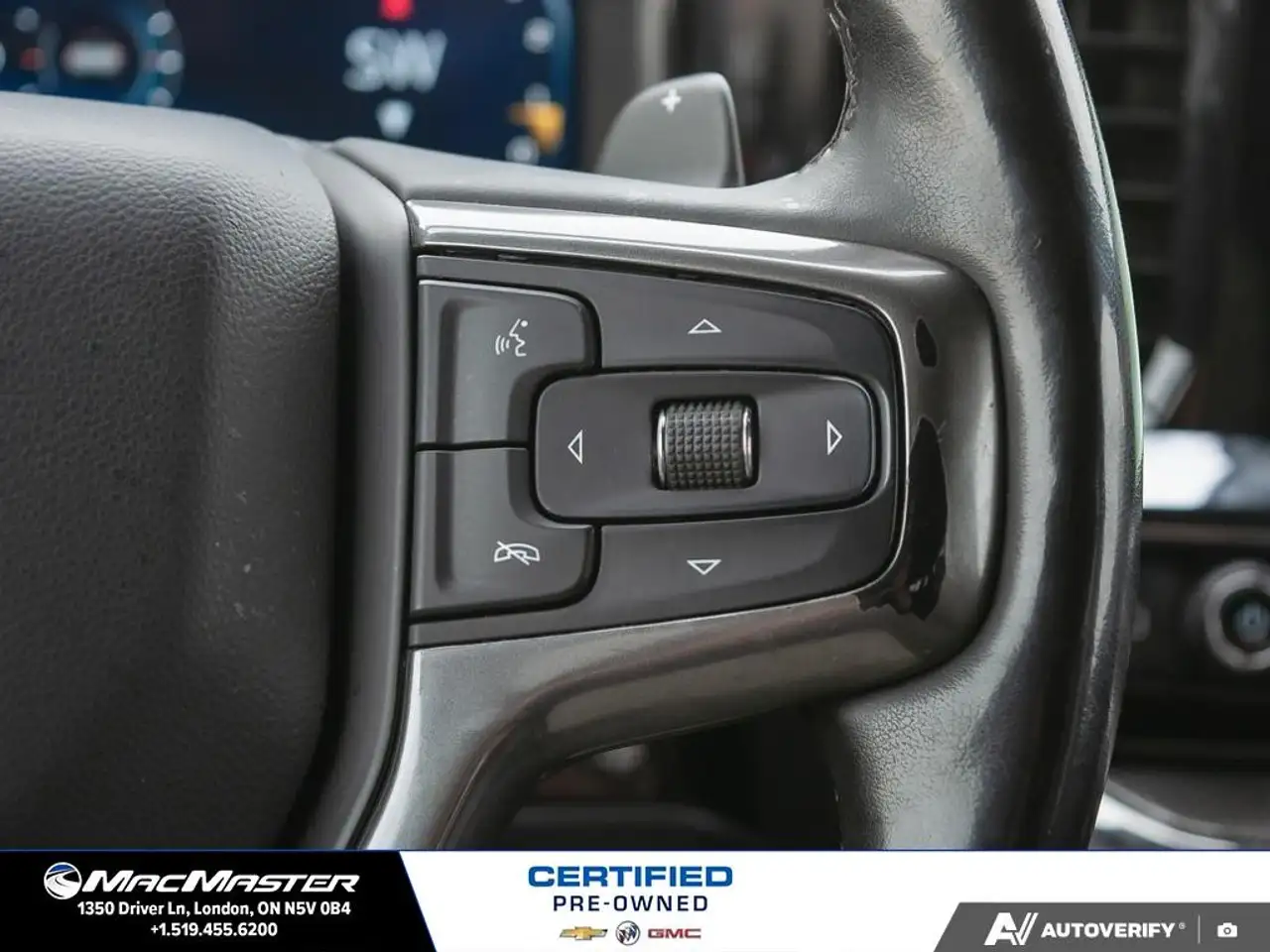 Chevrolet Silverado 1500 - Image 21