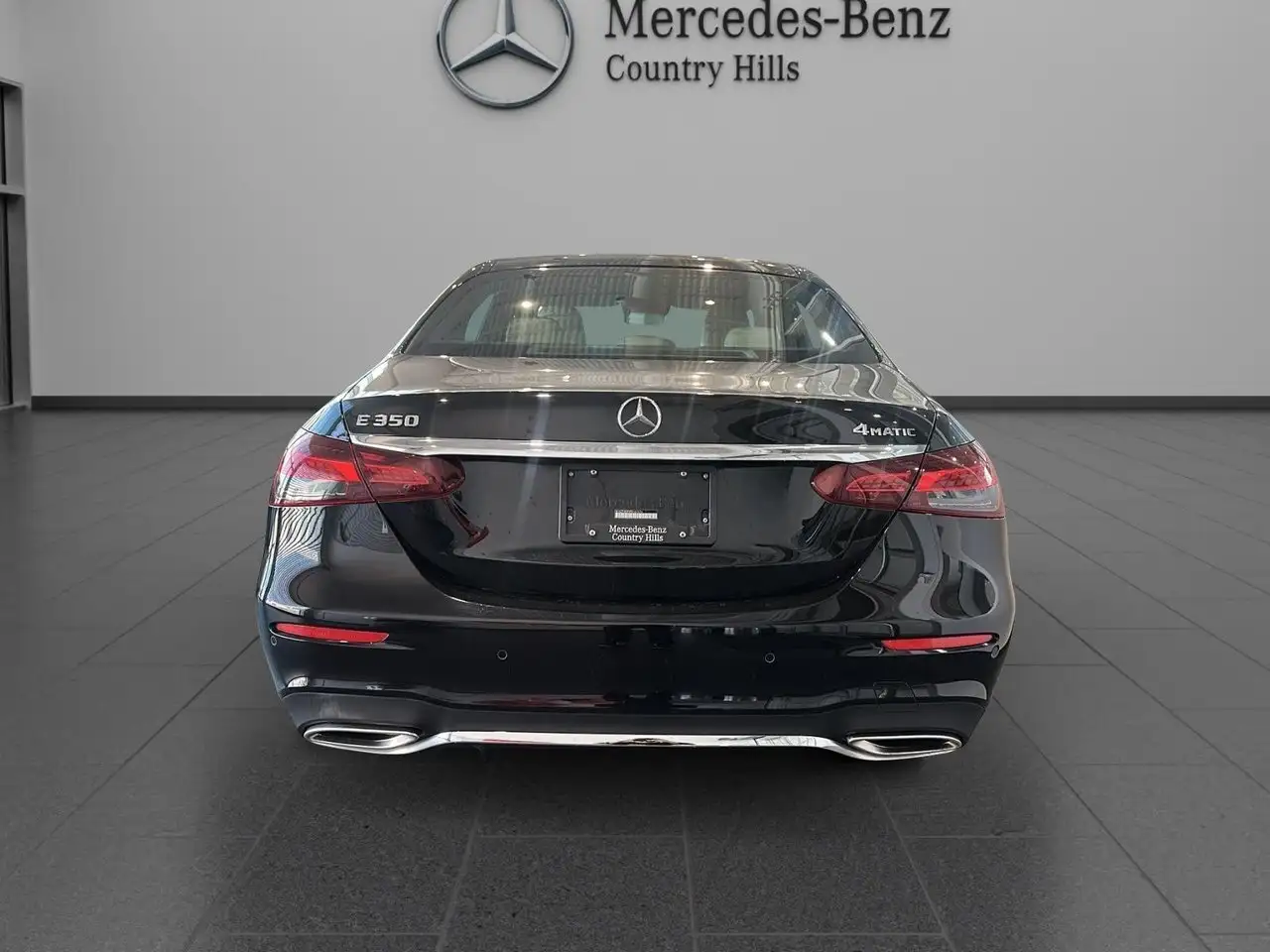 Mercedes-Benz E-Class - Image 14