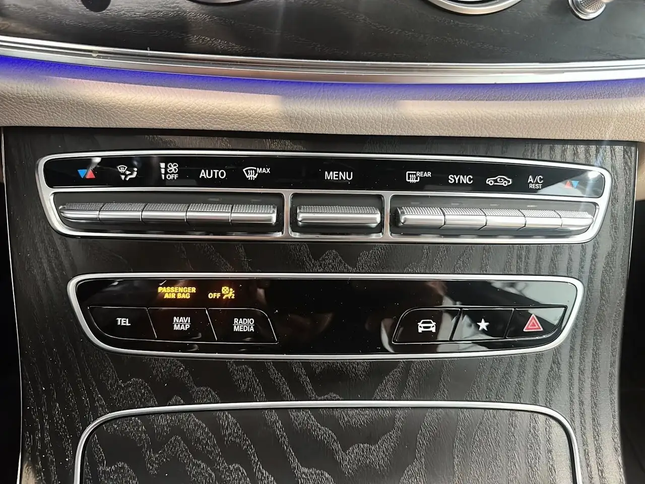 Mercedes-Benz E-Class - Image 8