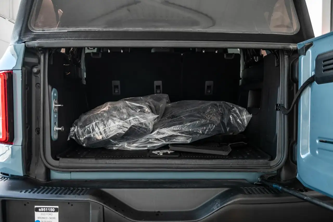 Ford Bronco - Image 16