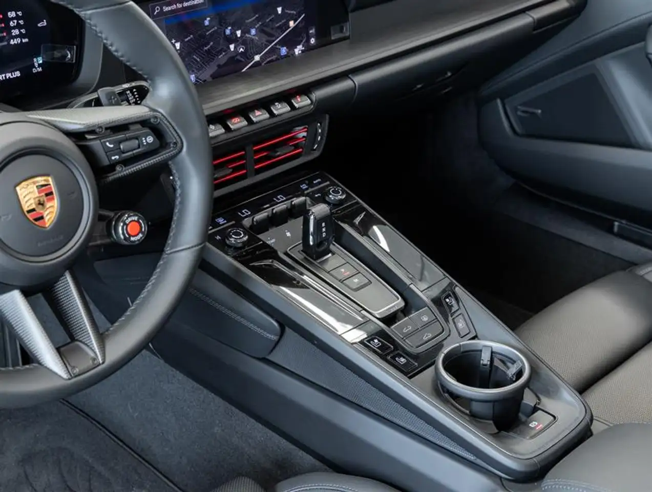 Porsche 911 - Image 24