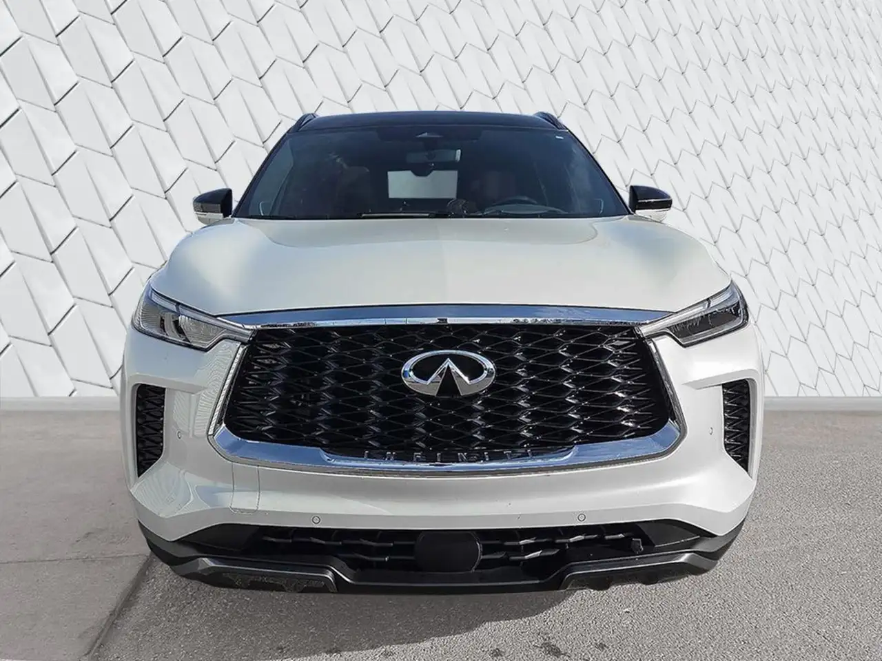 Infiniti QX60 - Image 2
