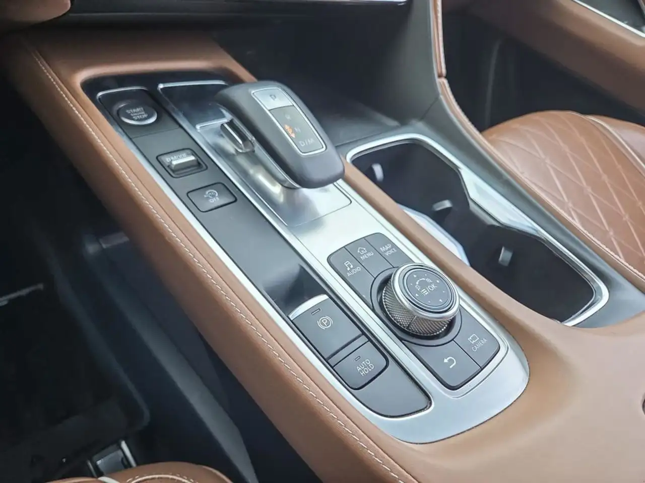 Infiniti QX60 - Image 16