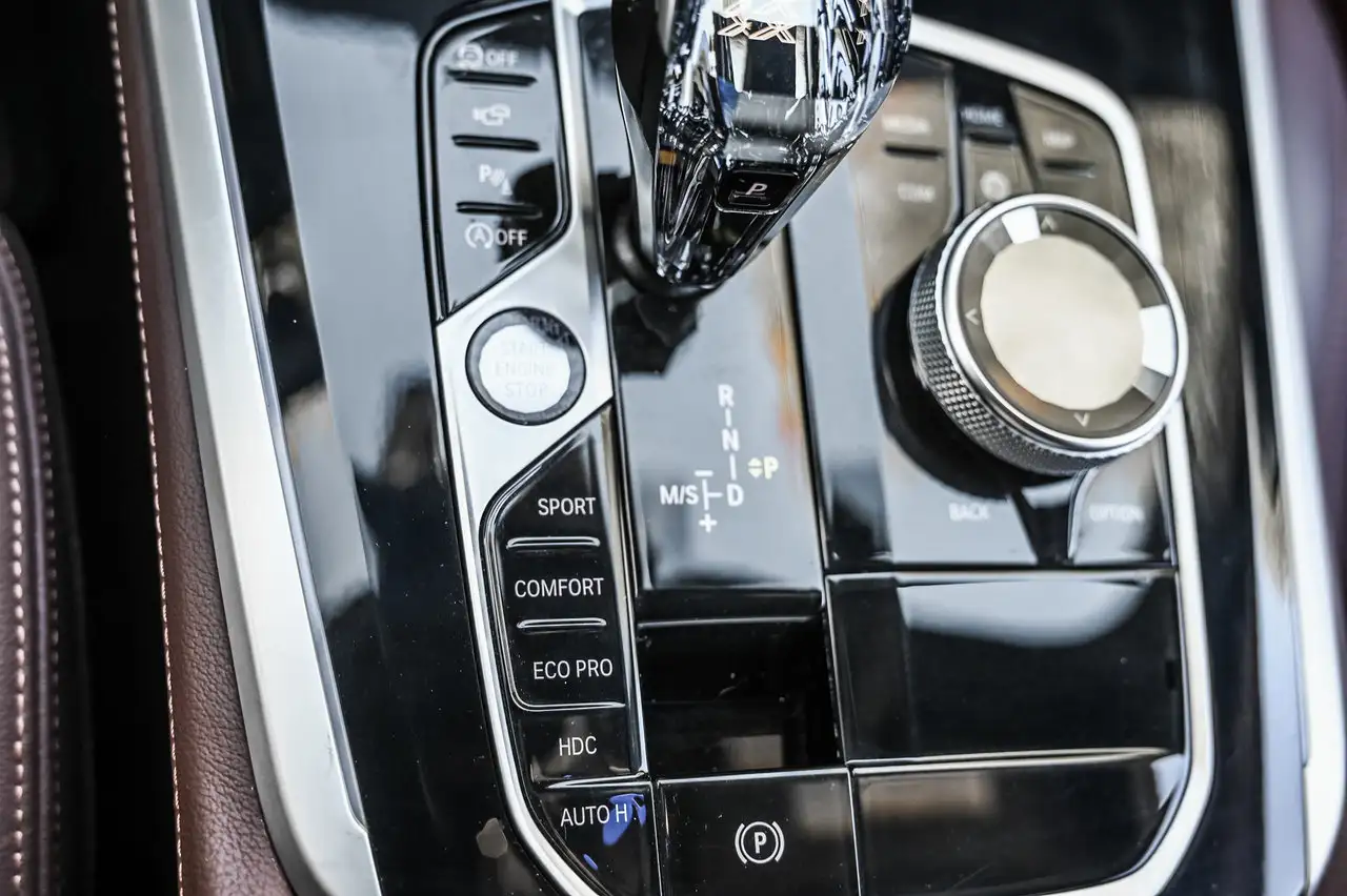 BMW X5 - Image 21