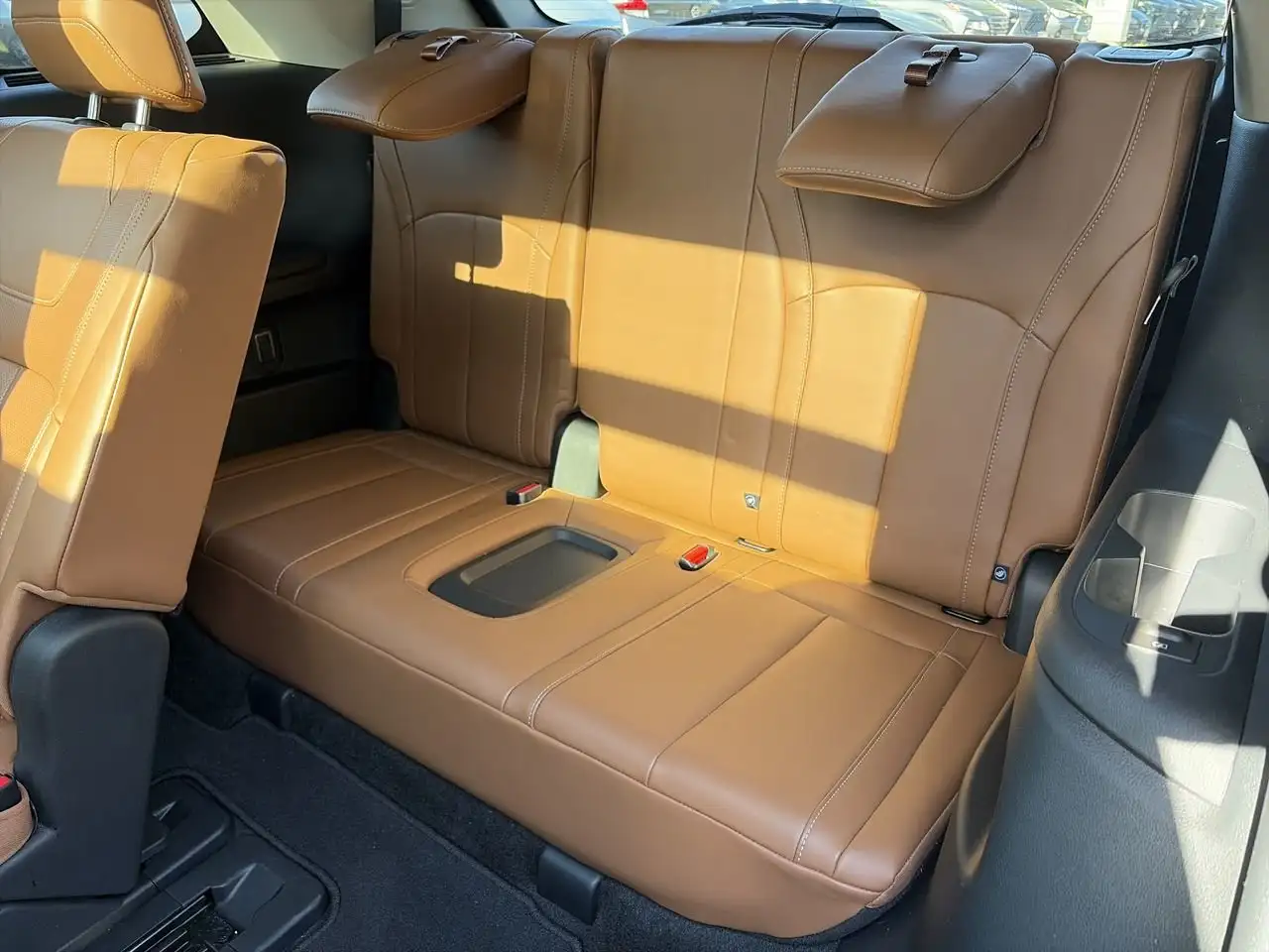 Infiniti QX60 - Image 32
