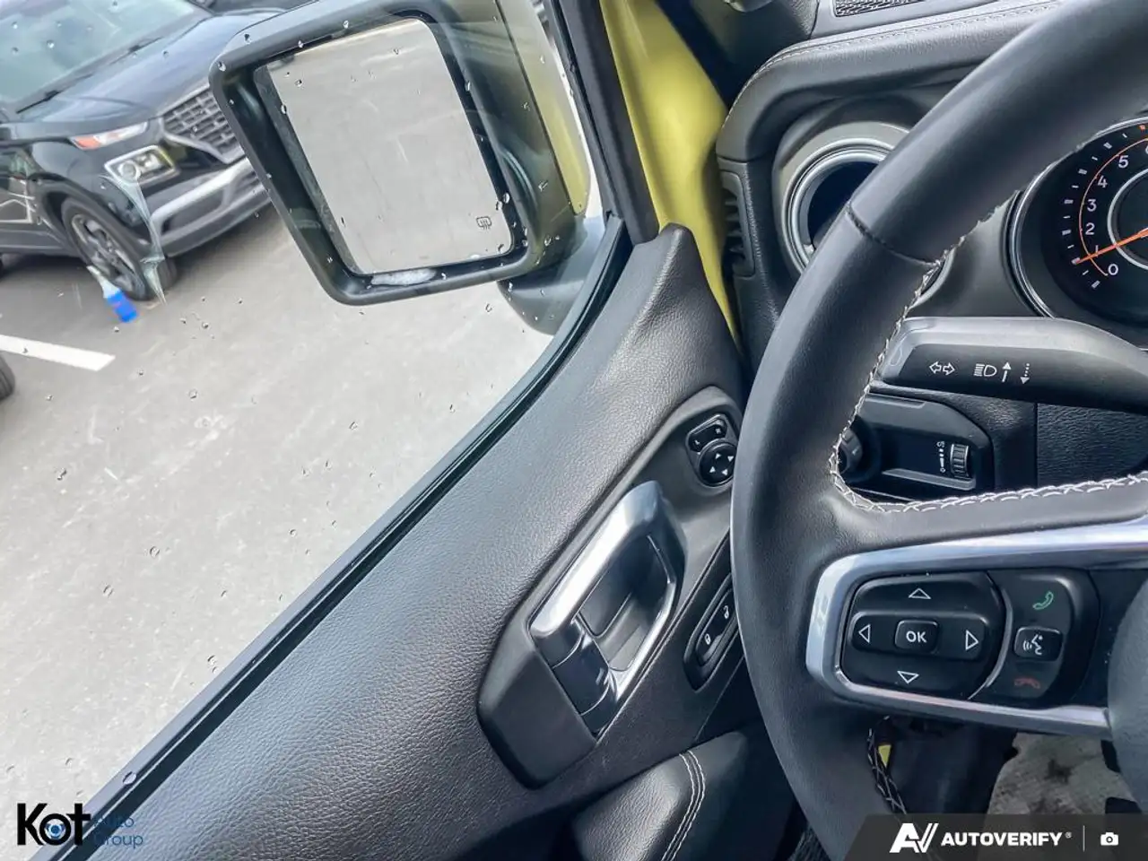 Jeep Wrangler - Image 17