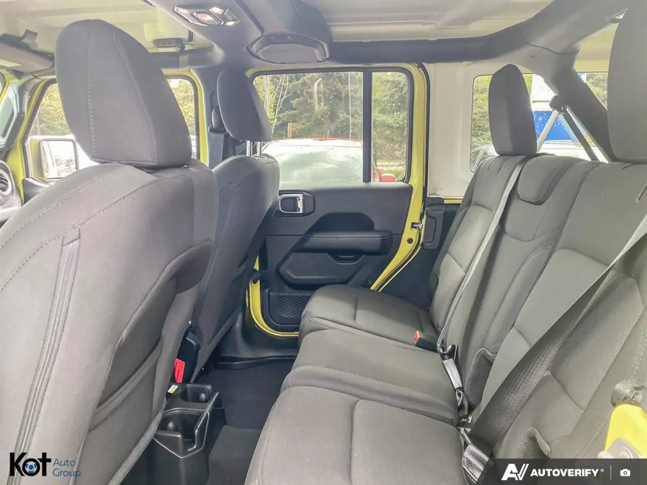 Jeep Wrangler - Image 23