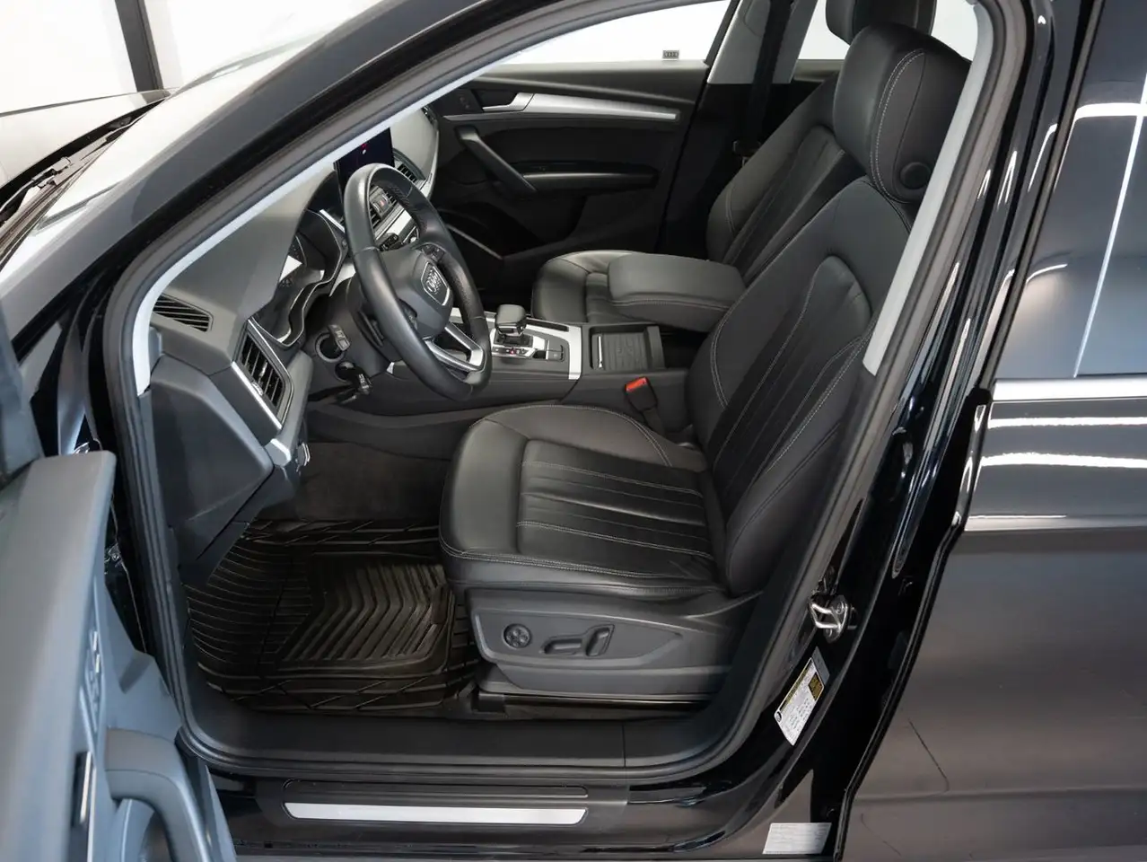 Audi Q5 - Image 14