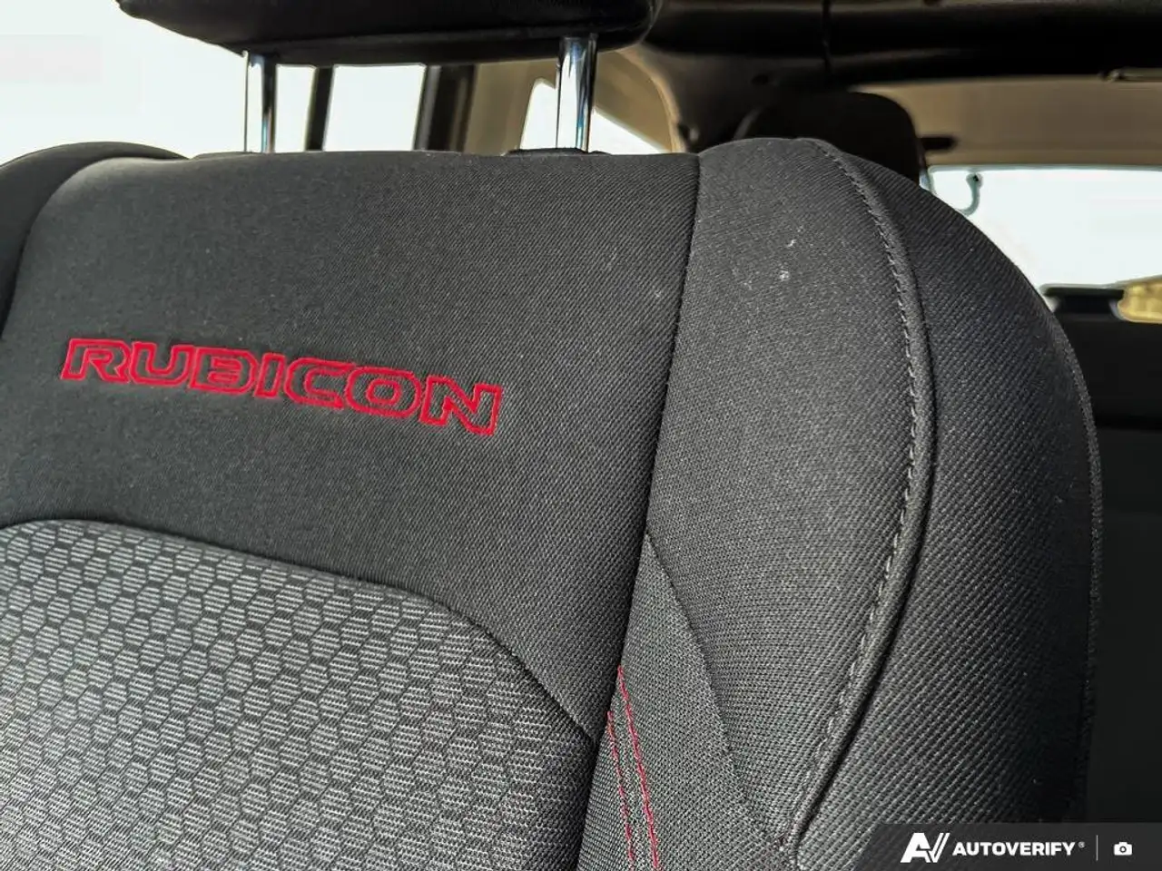 Jeep Wrangler - Image 23
