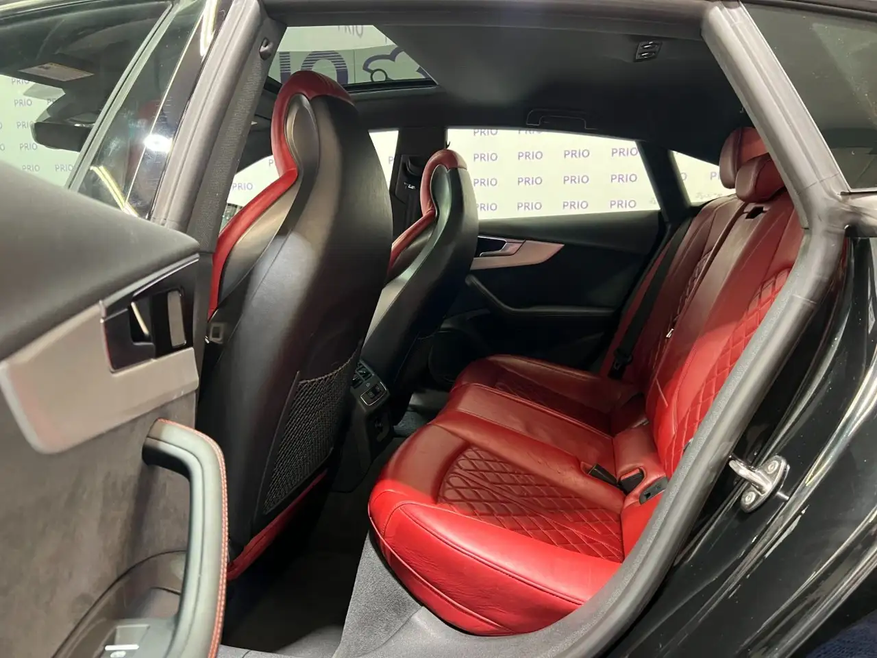 Audi S5 - Image 9