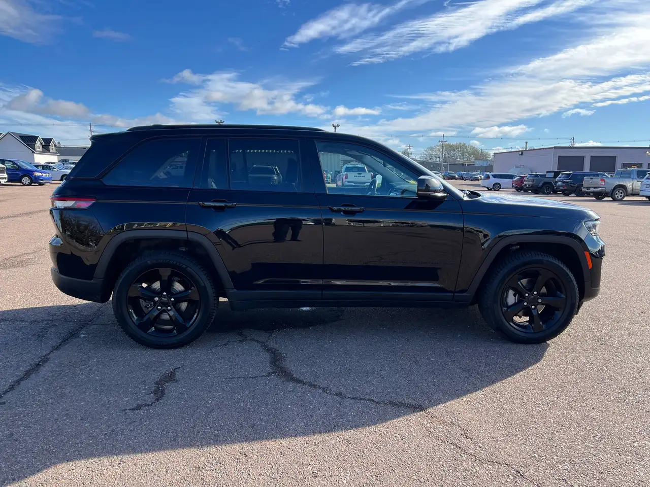 Jeep Grand Cherokee - Image 5