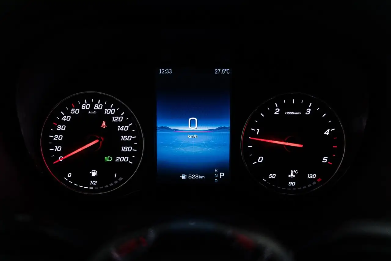 Mercedes-Benz Sprinter 2500 - Image 11