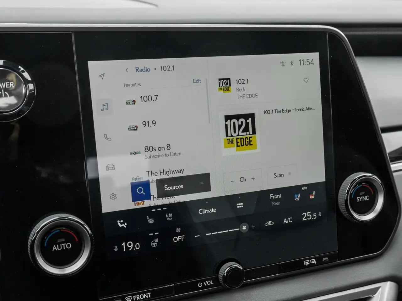 Lexus RX - Image 19