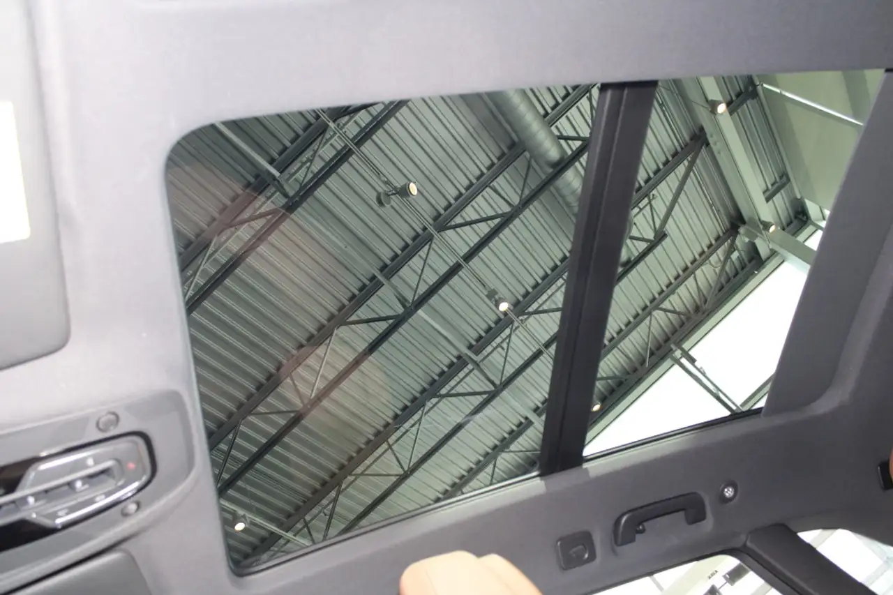 Audi Q5 - Image 20