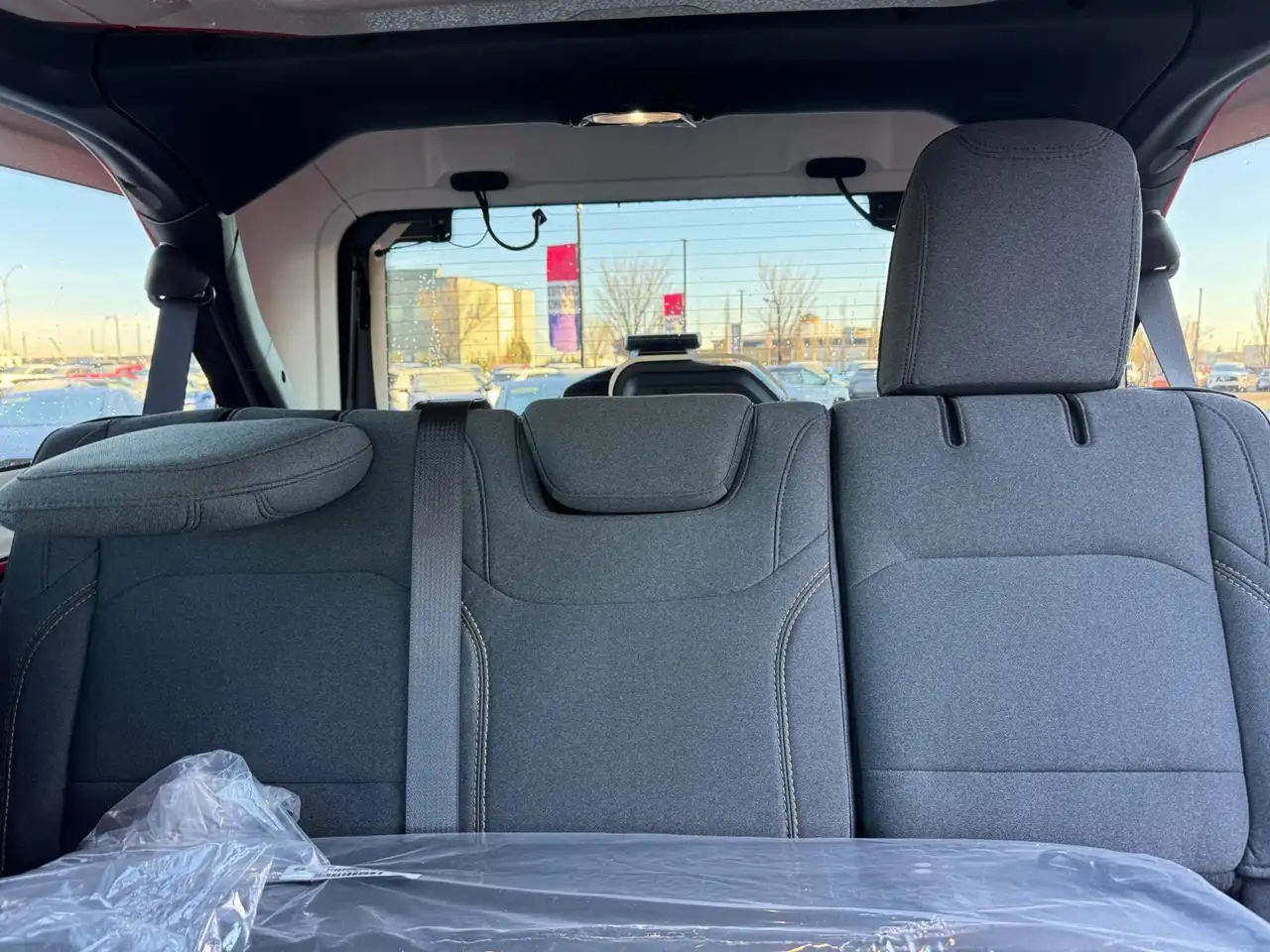 Jeep Wrangler - Image 21