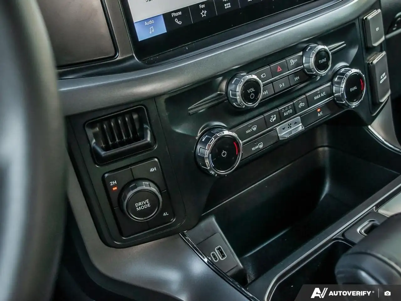 Ford F-150 - Image 19