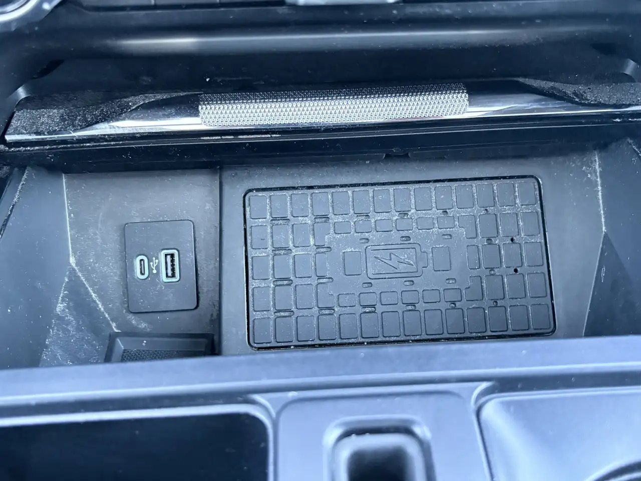 Ford F-150 - Image 26