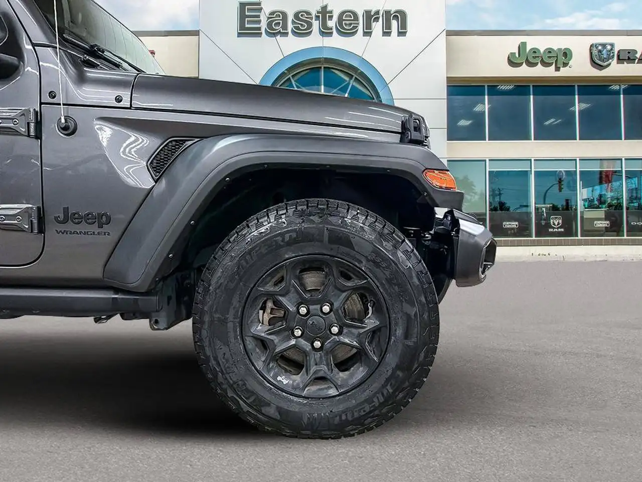 Jeep Wrangler - Image 10