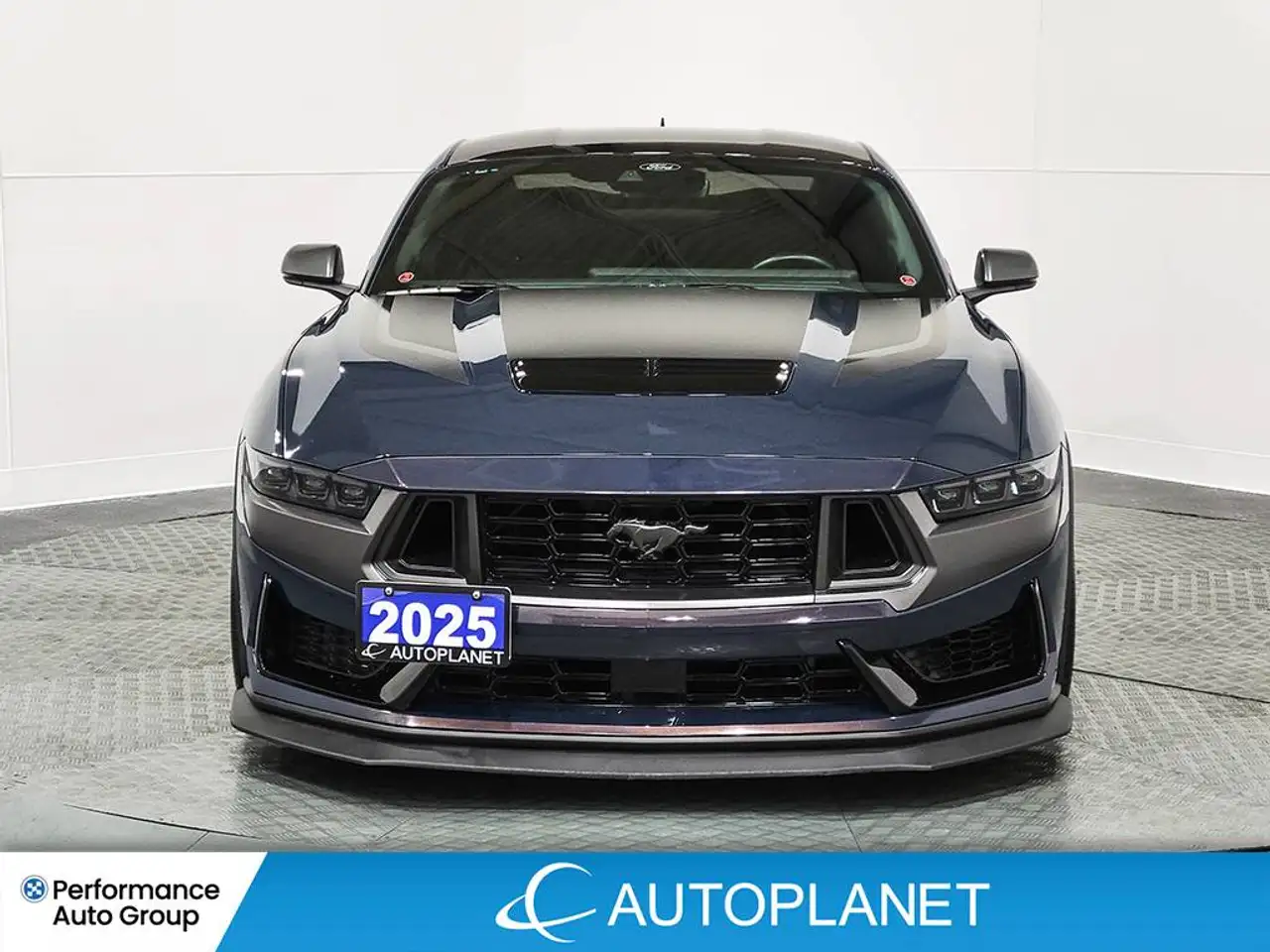 Ford Mustang - Image 2