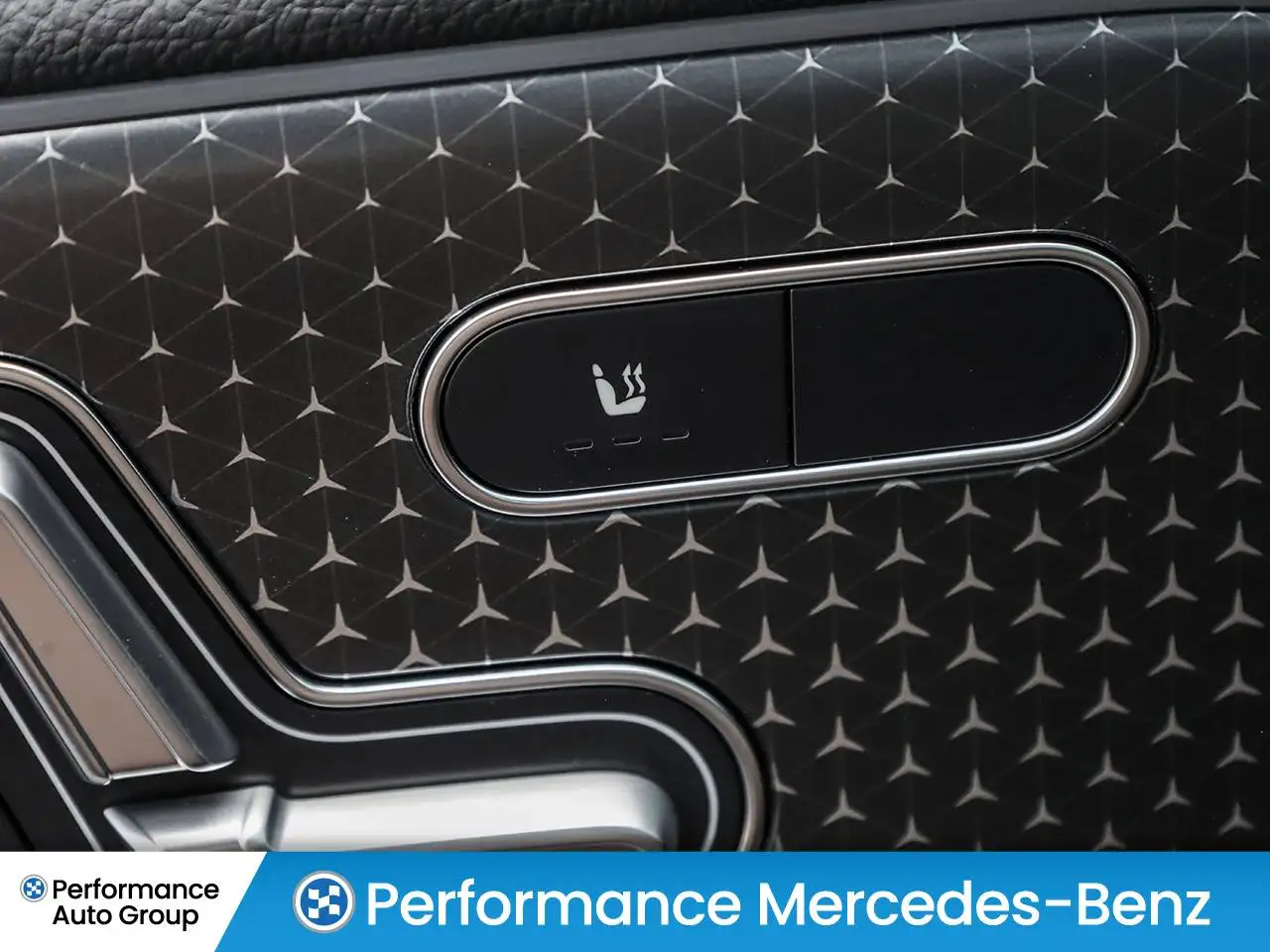 Mercedes-Benz GLA - Image 18