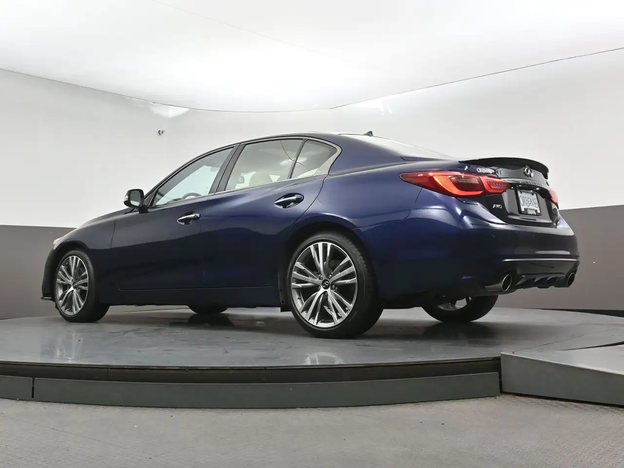 Infiniti Q50 - Image 46
