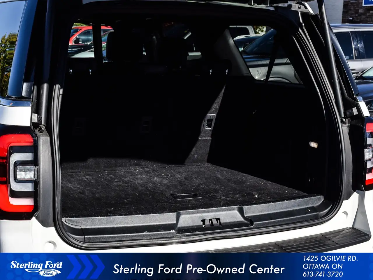Ford Expedition - Image 33
