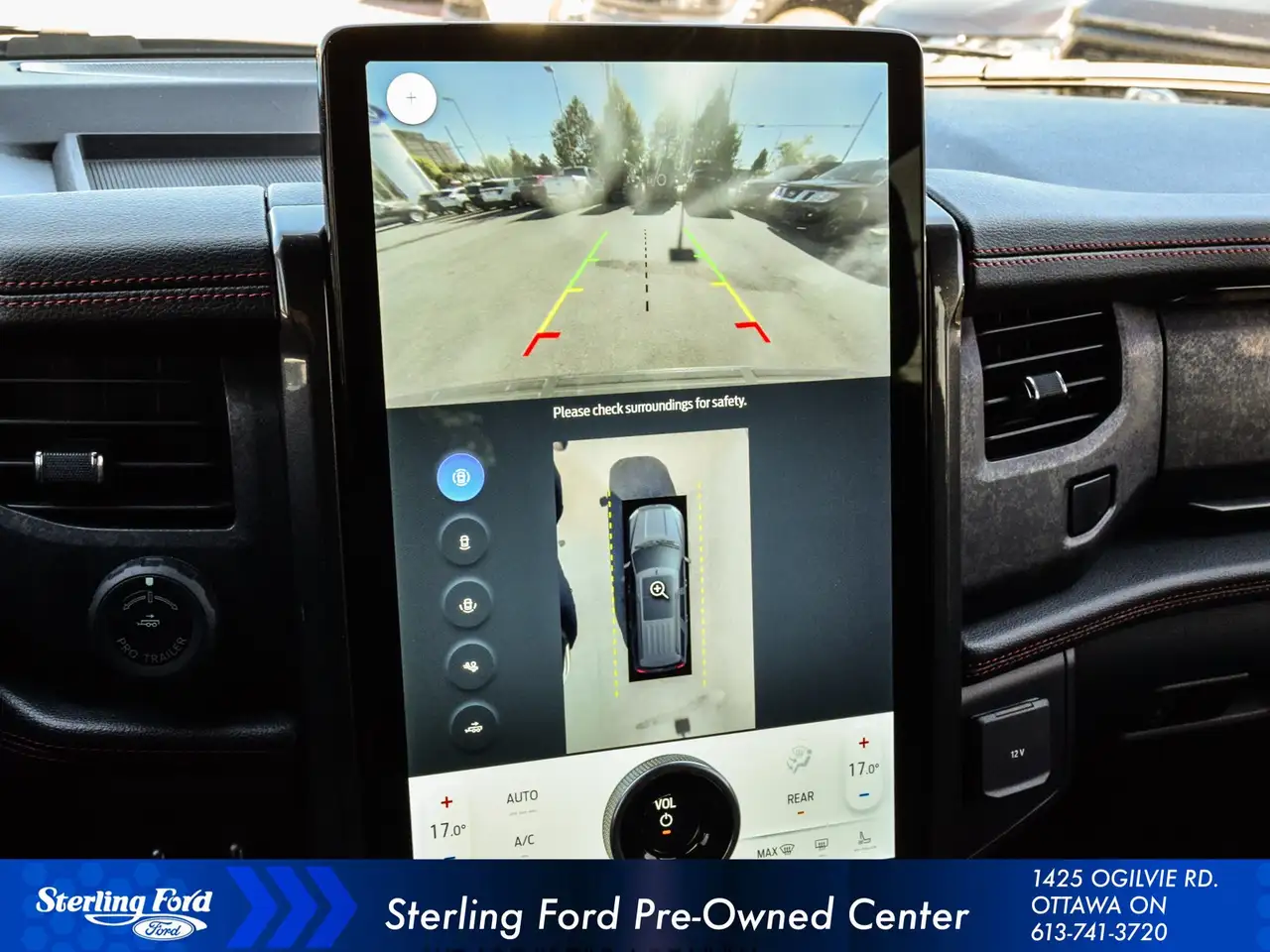 Ford Expedition - Image 19