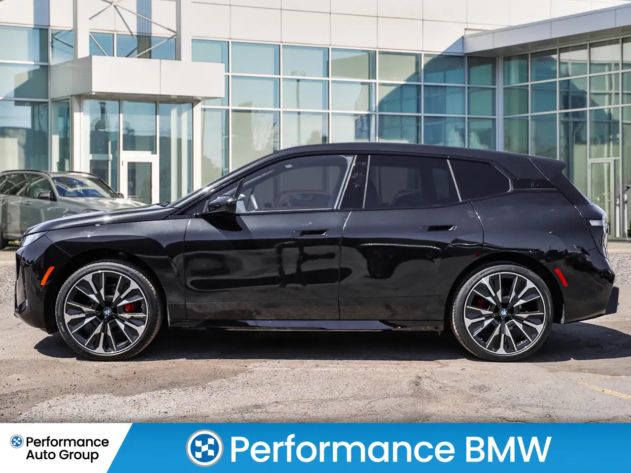BMW iX - Image 3