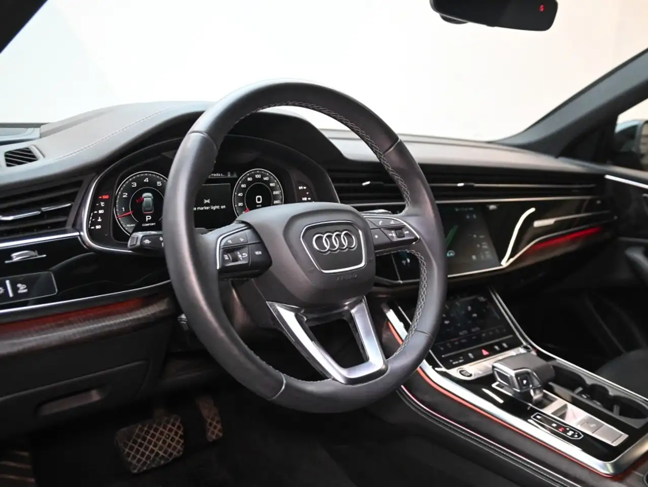 Audi Q8 - Image 19