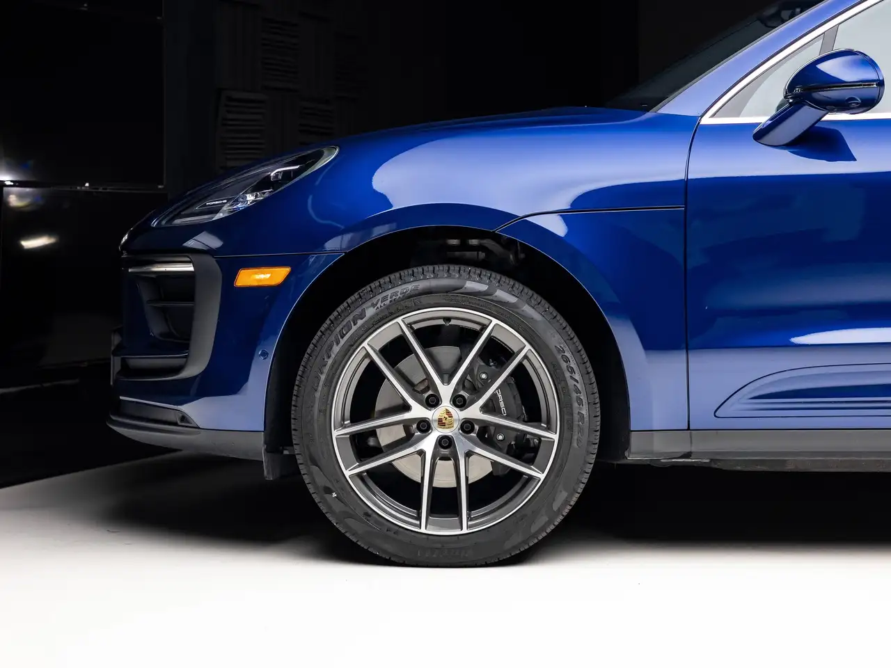 Porsche Macan - Image 33