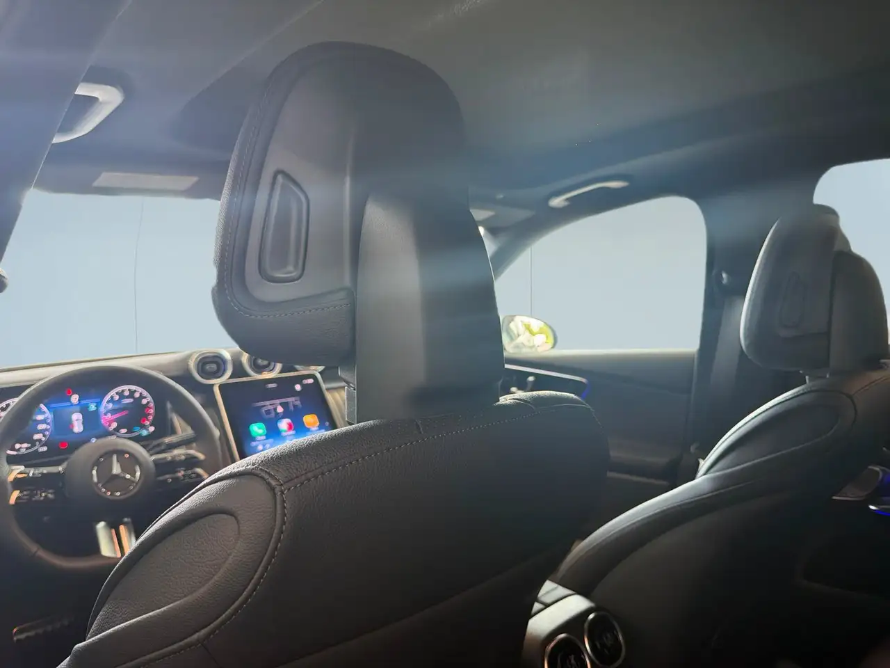 Mercedes-Benz GLC - Image 24