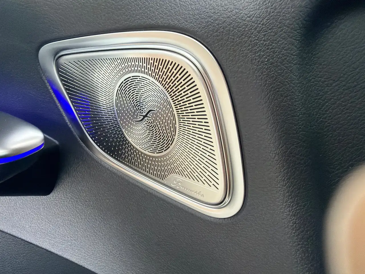 Mercedes-Benz GLC - Image 22