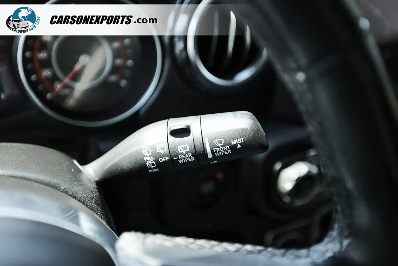 Jeep Wrangler - Image 21