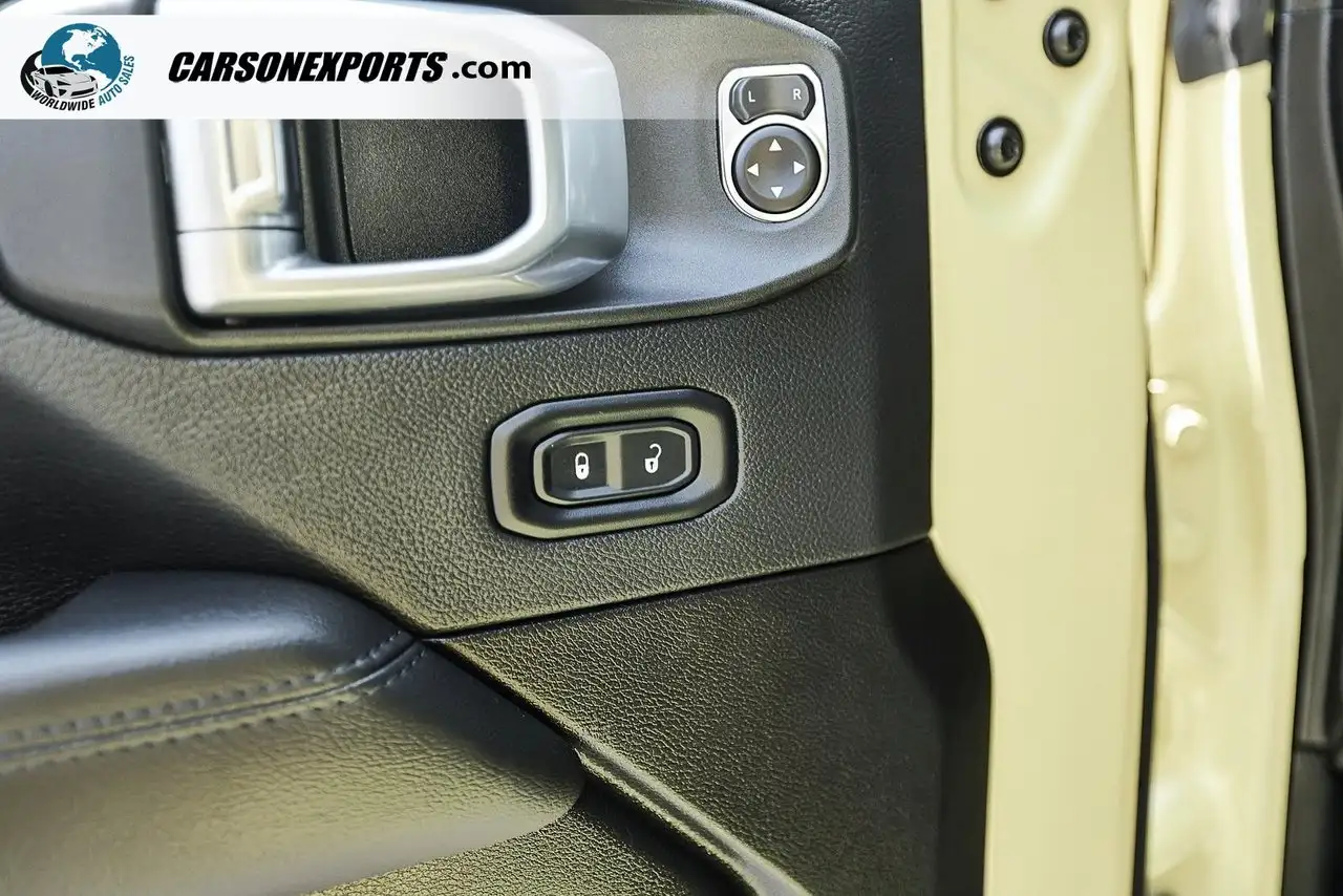 Jeep Wrangler - Image 19