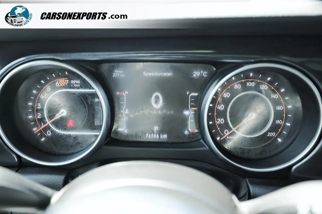 Jeep Wrangler - Image 24