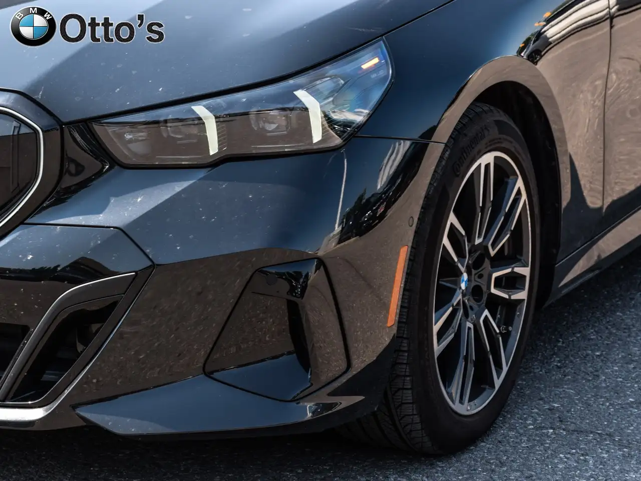 BMW 5 Series - Image 8