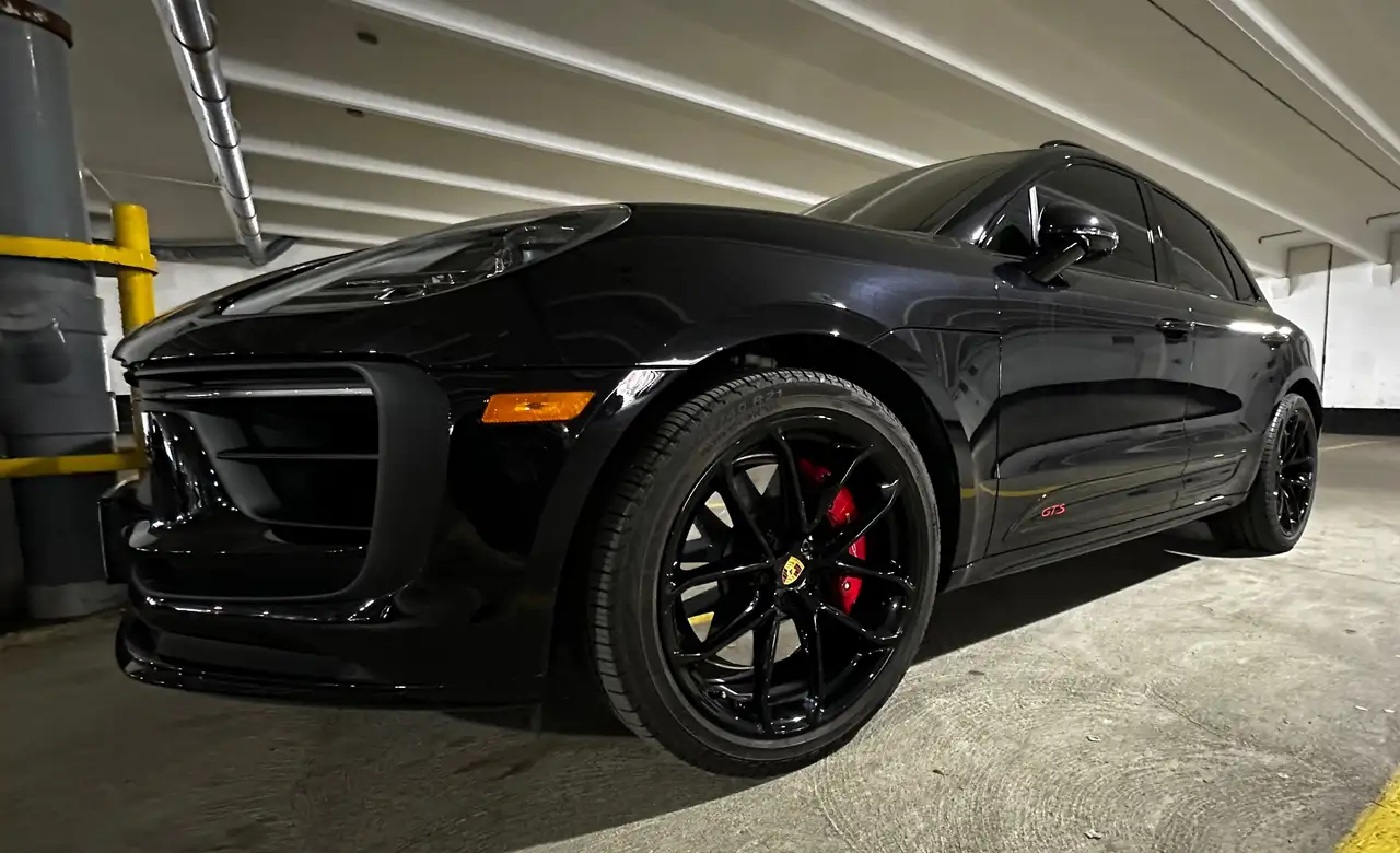 Porsche Macan - Image 10