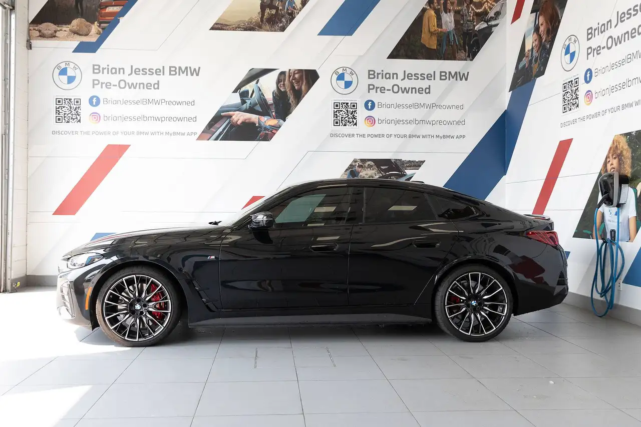 BMW i4 - Image 6