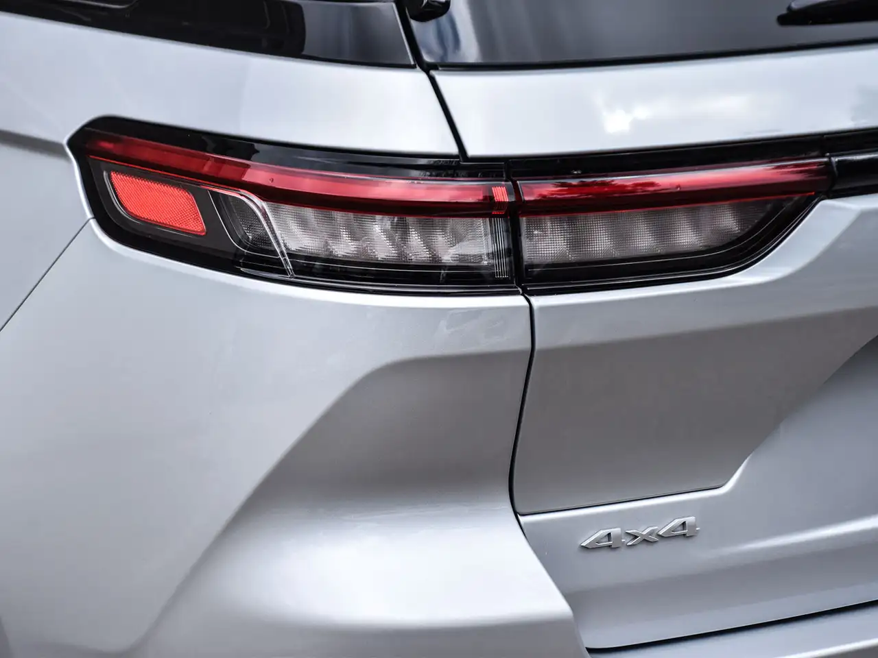 Jeep Grand Cherokee - Image 7