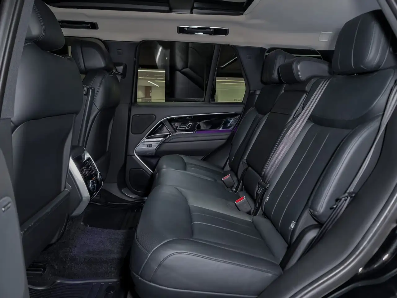 Land Rover Range Rover - Image 20