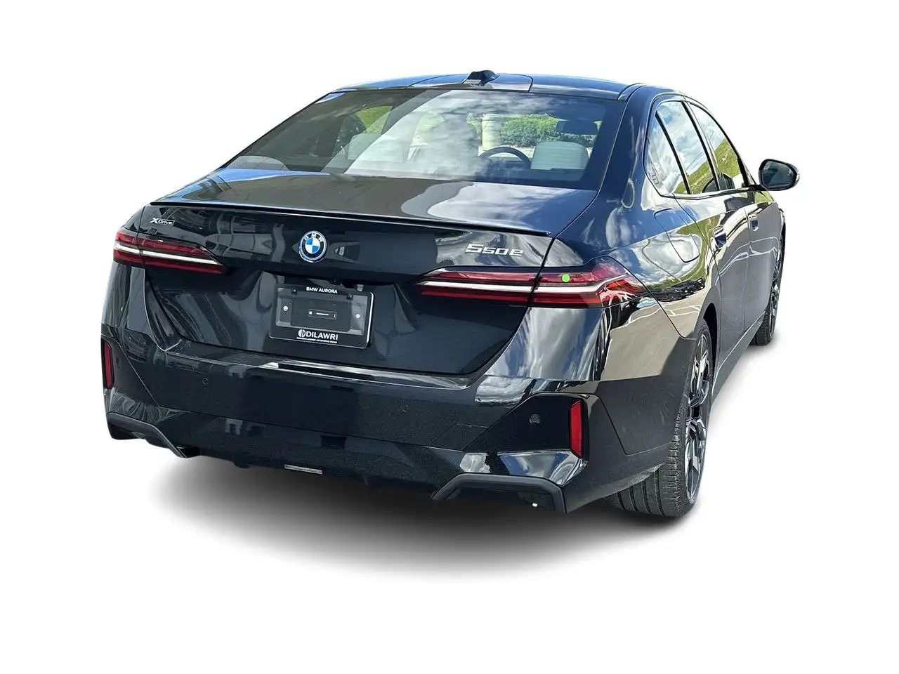BMW 5 Series - Image 13