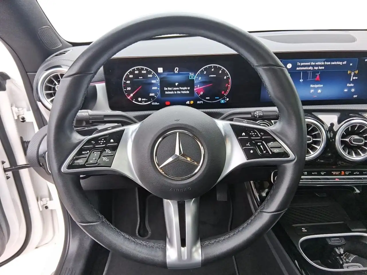 Mercedes-Benz CLA - Image 15
