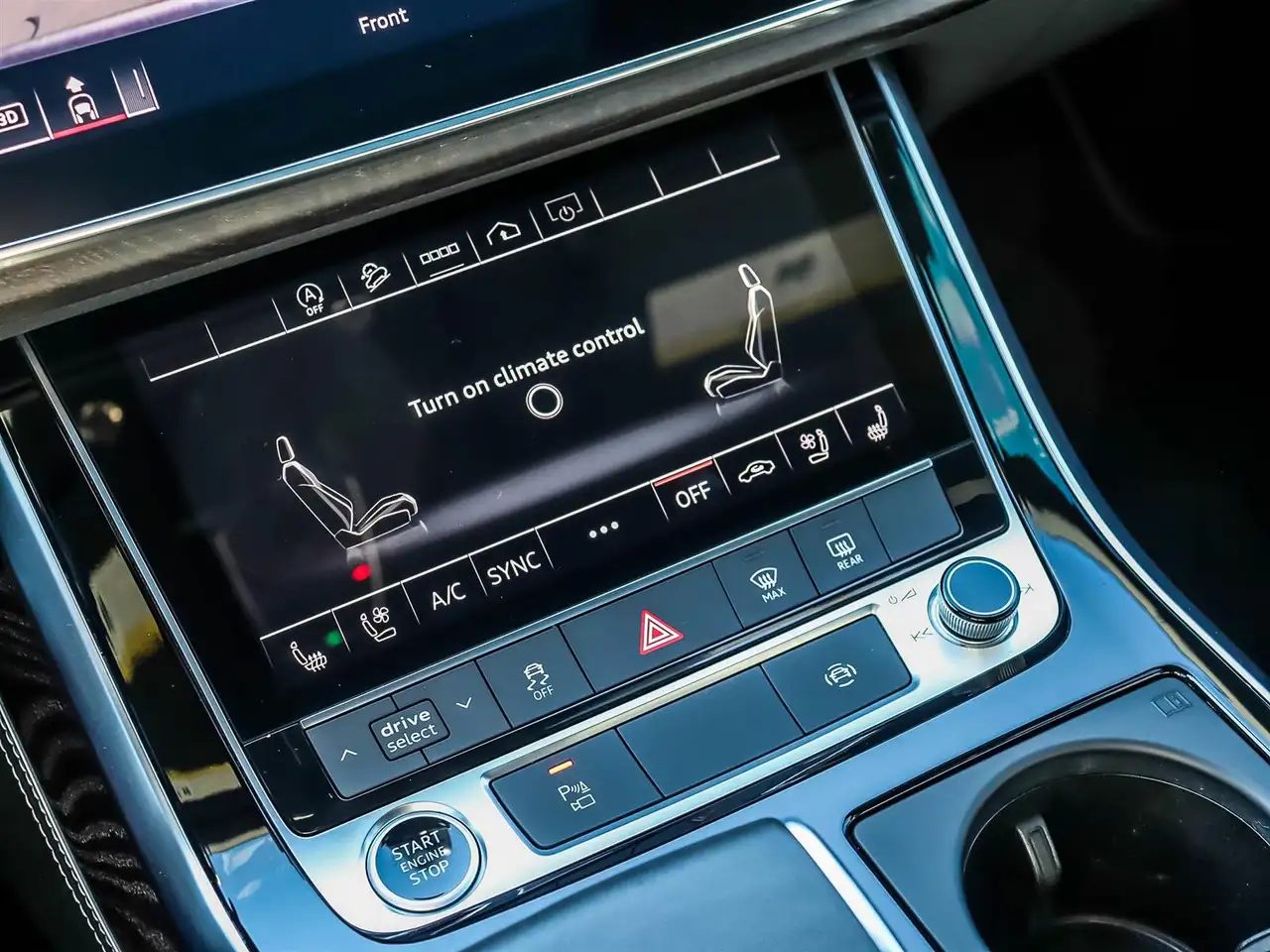 Audi Q8 - Image 32
