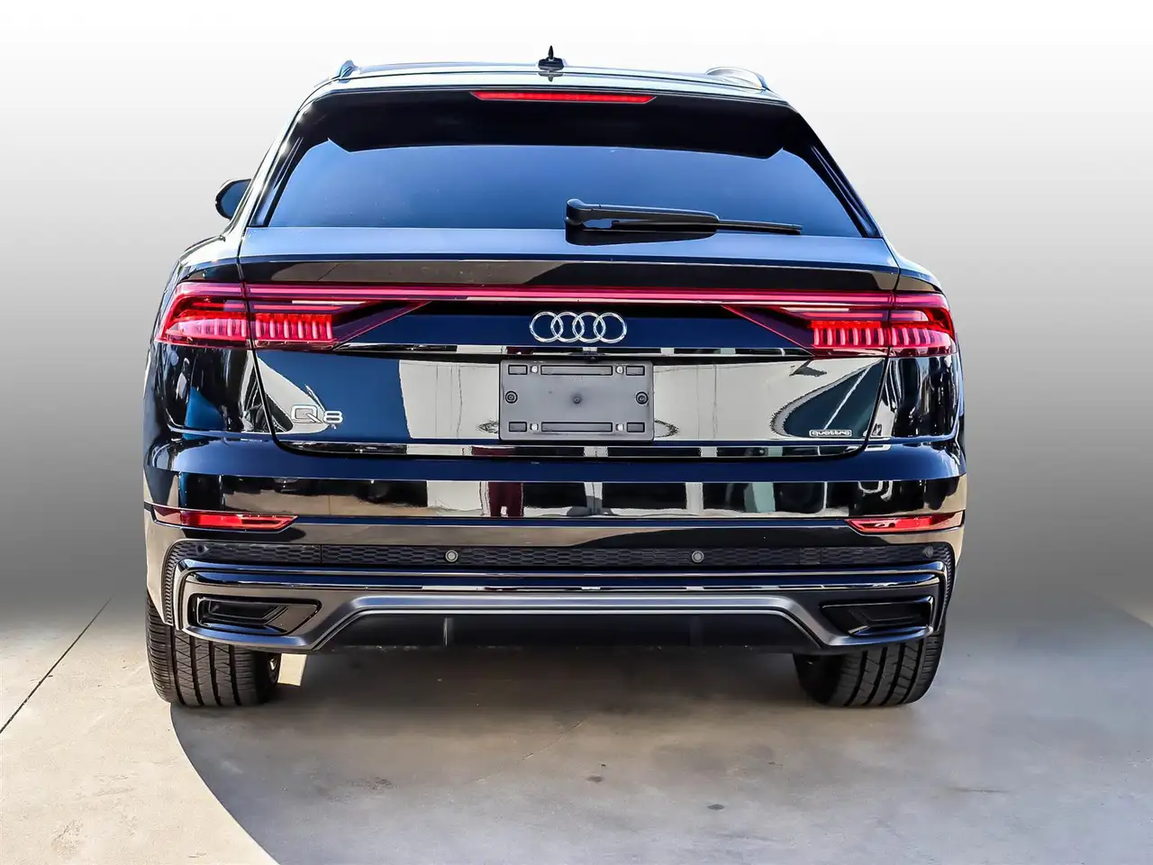 Audi Q8 - Image 4